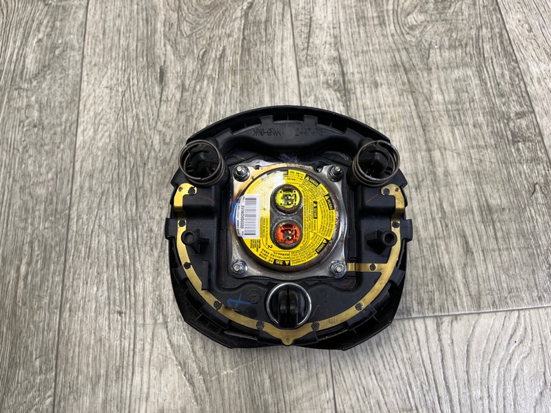 Подушка безопасности в руль VERSA B17 11-19 Подушка безопасности в руль VERSA B17 11-19