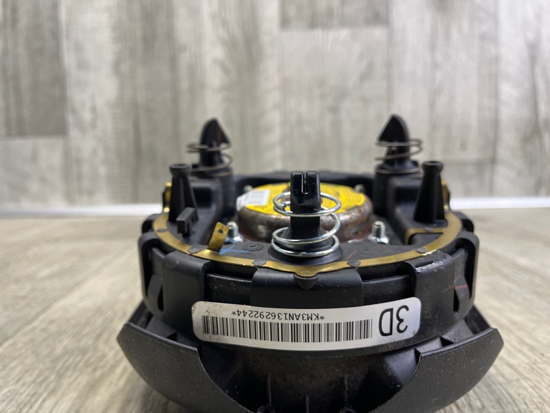 Подушка безопасности в руль NISSAN VERSA B17 11-19 Подушка безопасности в руль NISSAN VERSA B17 11-19