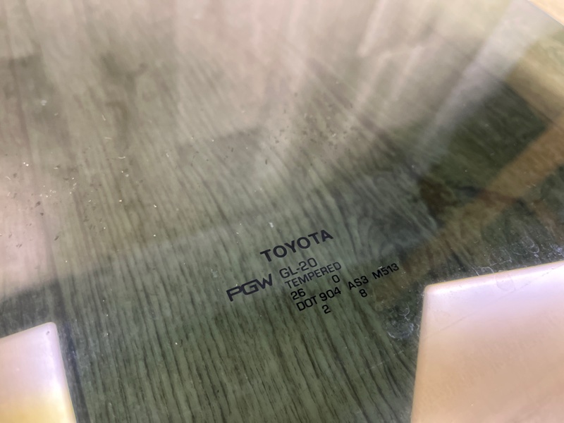 Стекло двери заднее левое SIENNA 11-16 2011 3.5 2GR-FE