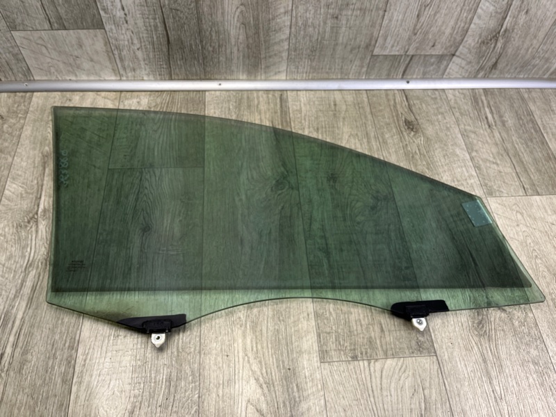 Стекло двери переднее левое VENZA 09-16 2009 3.5 2GR-FE Стекло двери переднее левое VENZA 09-16 2009 3.5 2GR-FE