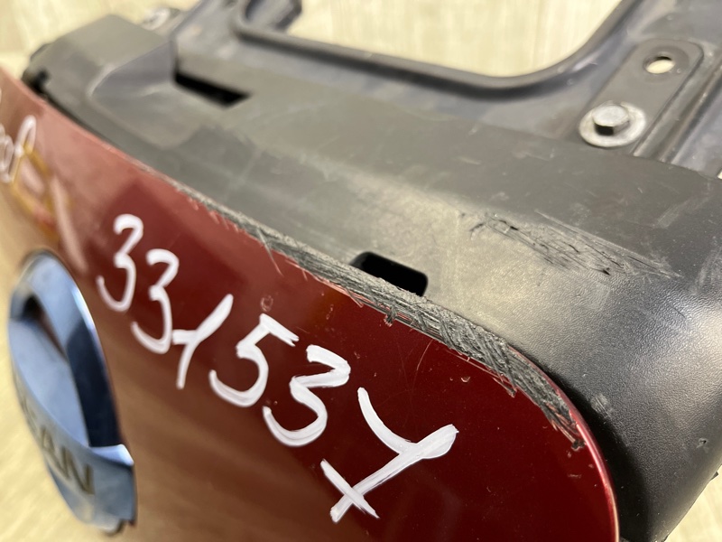 Зарядное гнездо (розетка) LEAF 10-17