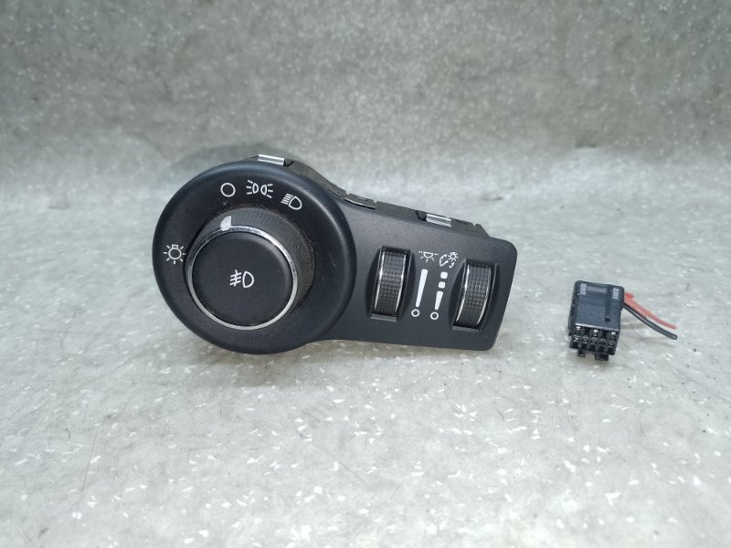 Запчасть блок управления освещением JEEP CHEROKEE 14- 2014 3.2 EHB 68159551AA Б/У Блок управления освещением JEEP CHEROKEE 14- 2014 3.2 EHB 68159551AA Б/У