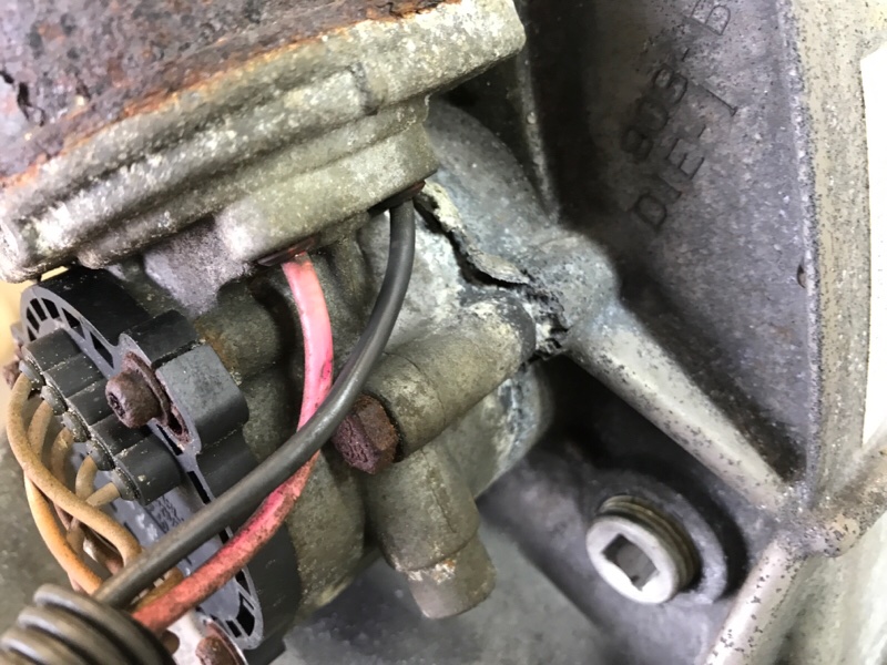 Раздаточная коробка H3 05-10 2006 L52 3.5 L