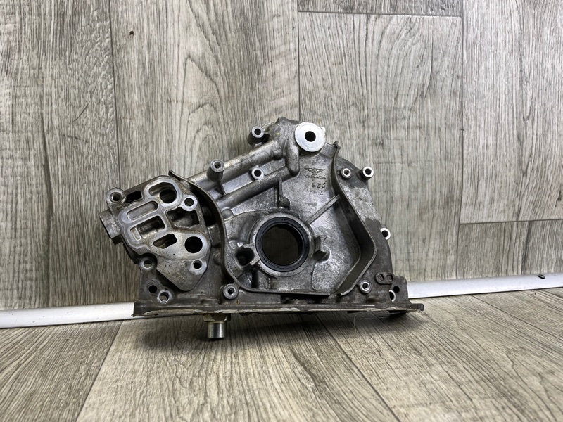 Запчасть масляный насос ACURA TLX 17-20 3.5 J35Y6 15100-5G0-A01 Б/У Масляный насос ACURA TLX 17-20 3.5 J35Y6 15100-5G0-A01 Б/У