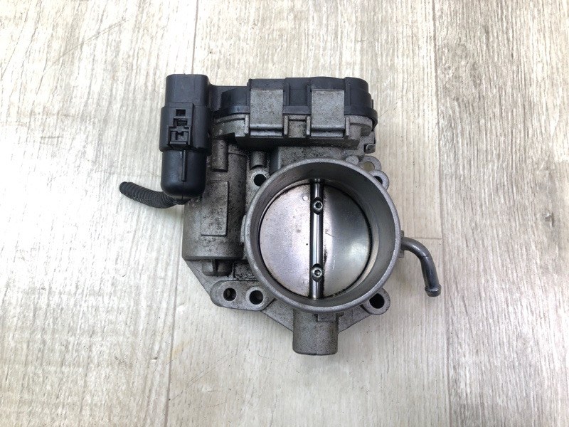 Дроссельная заслонка JETTA USA 10-17 2010 CBTA 2.5L