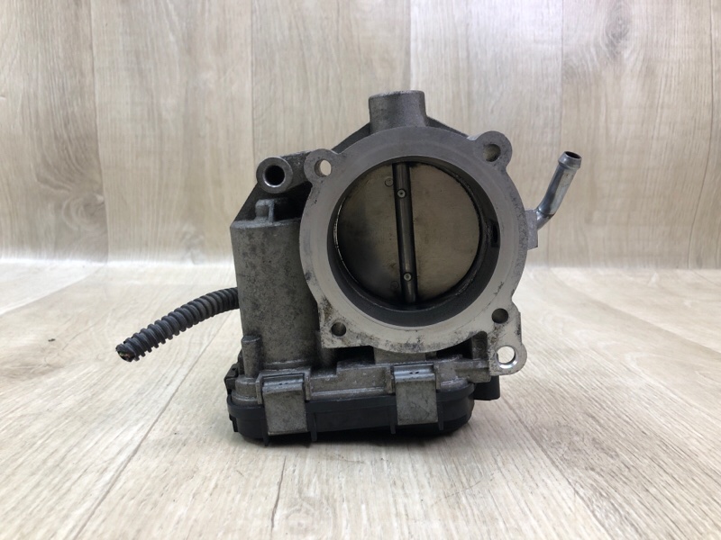 Дроссельная заслонка JETTA USA 10-17 2010 CBTA 2.5L