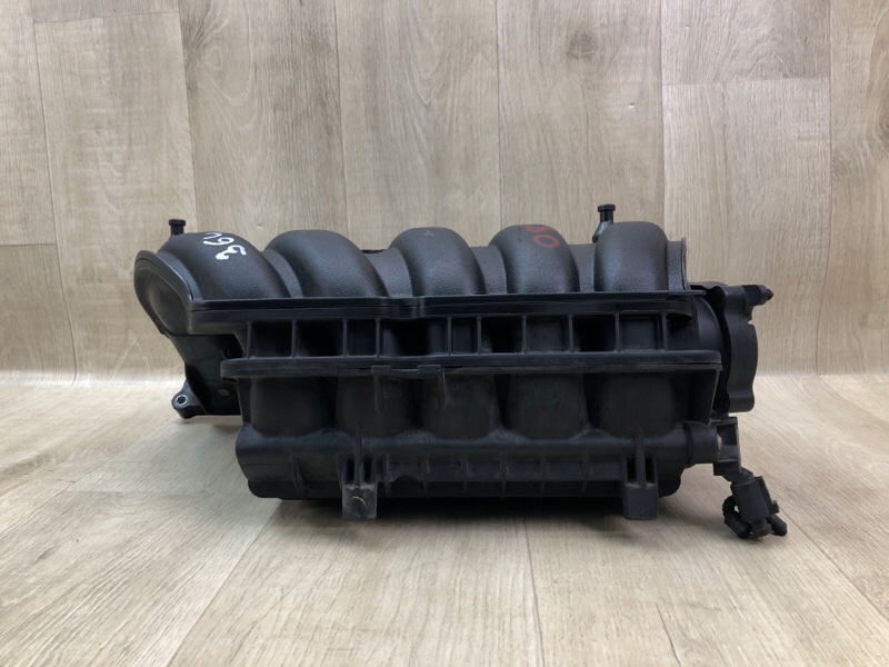 Коллектор впускной VOLKSWAGEN JETTA USA 10-17 CBTA 2.5L Коллектор впускной VOLKSWAGEN JETTA USA 10-17 CBTA 2.5L
