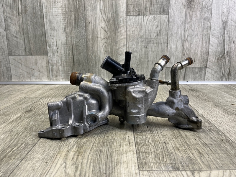 Корпус термостата ACURA TLX 17-20 3.5 J35Y6 Корпус термостата ACURA TLX 17-20 3.5 J35Y6