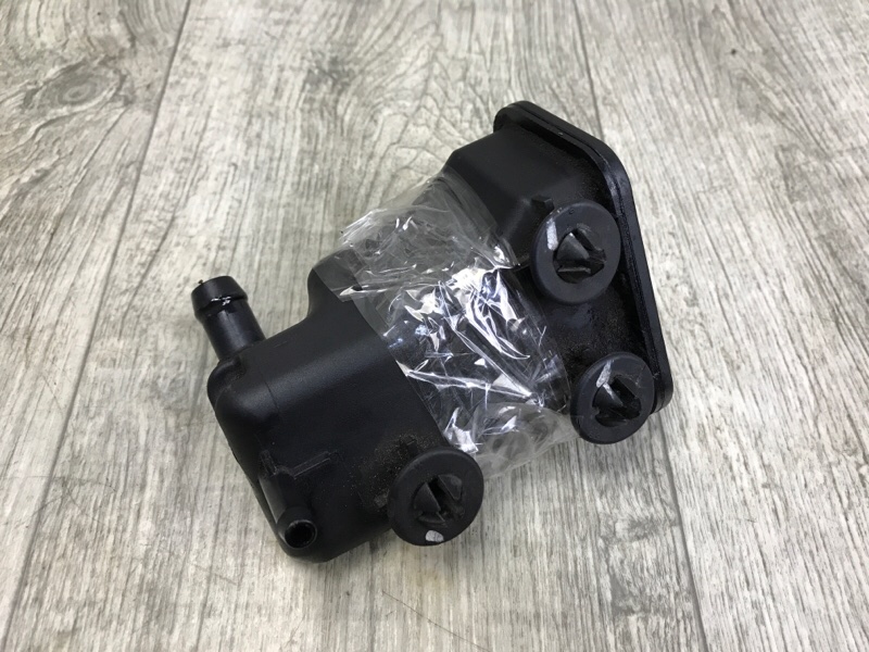 Бачок ГУР JETTA USA 10-17 2010 CBTA 2.5L