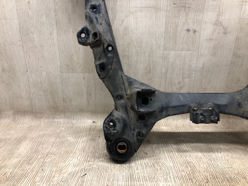 Балка передней подвески LEXUS RX350/450 09-15 3.5 2GR-FE Балка передней подвески LEXUS RX350/450 09-15 3.5 2GR-FE