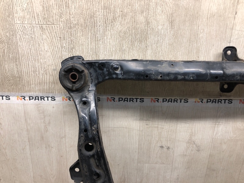 Балка передней подвески RX300/330/350/400 03-09 Внедорожник 3.5 2GR-FE Балка передней подвески RX300/330/350/400 03-09 Внедорожник 3.5 2GR-FE