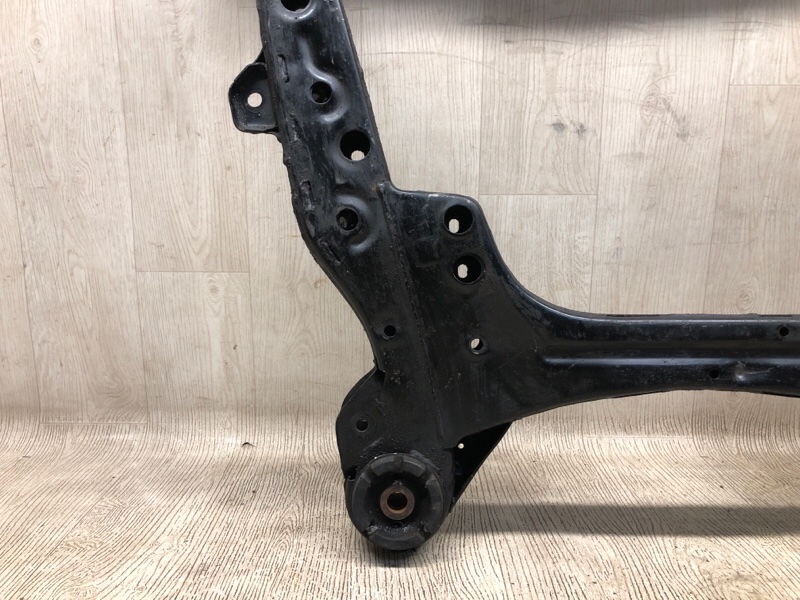 Балка передней подвески RX300/330/350/400 03-09 Внедорожник 3.3 3MZ-FE Балка передней подвески RX300/330/350/400 03-09 Внедорожник 3.3 3MZ-FE