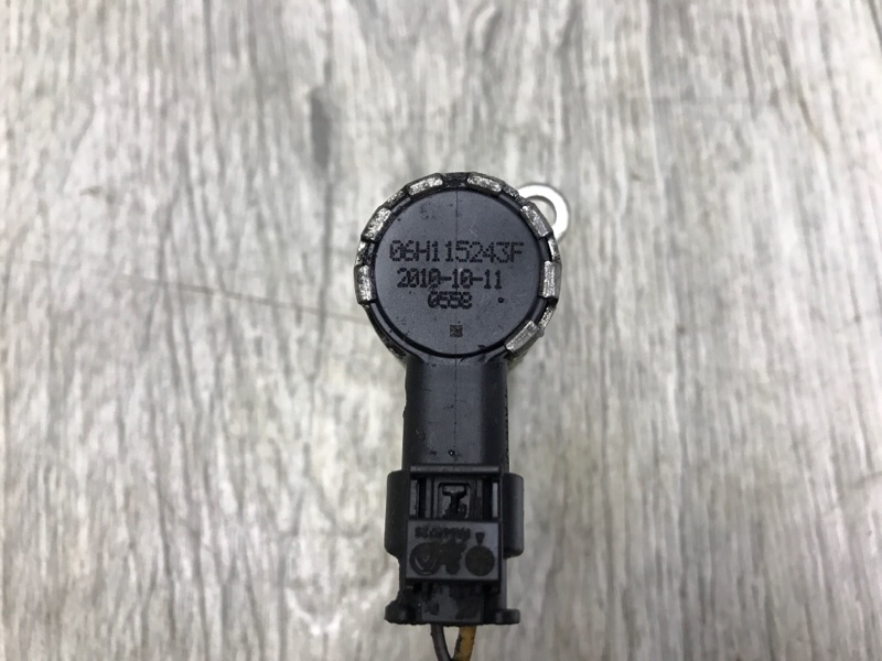 Клапан изменения фаз ГРМ JETTA USA 10-17 2010 CBTA 2.5L