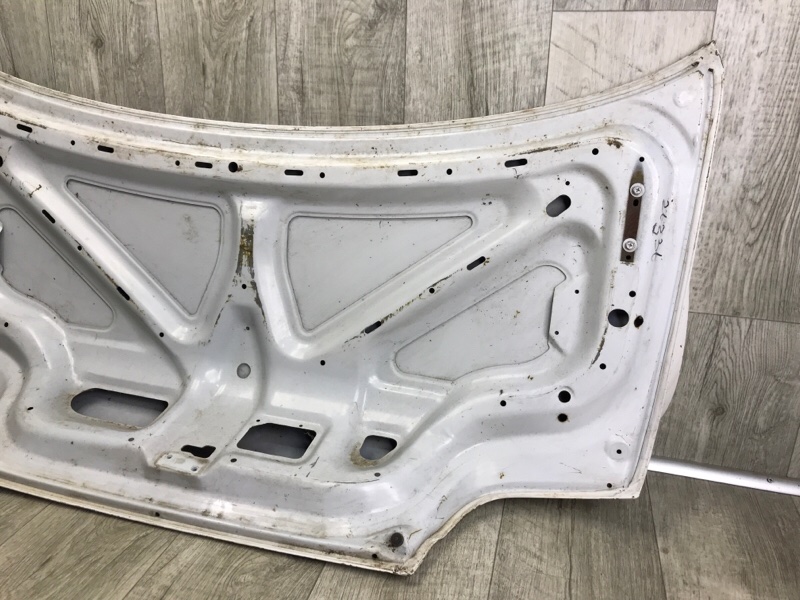 Крышка багажника BLUEBIRD 91-97