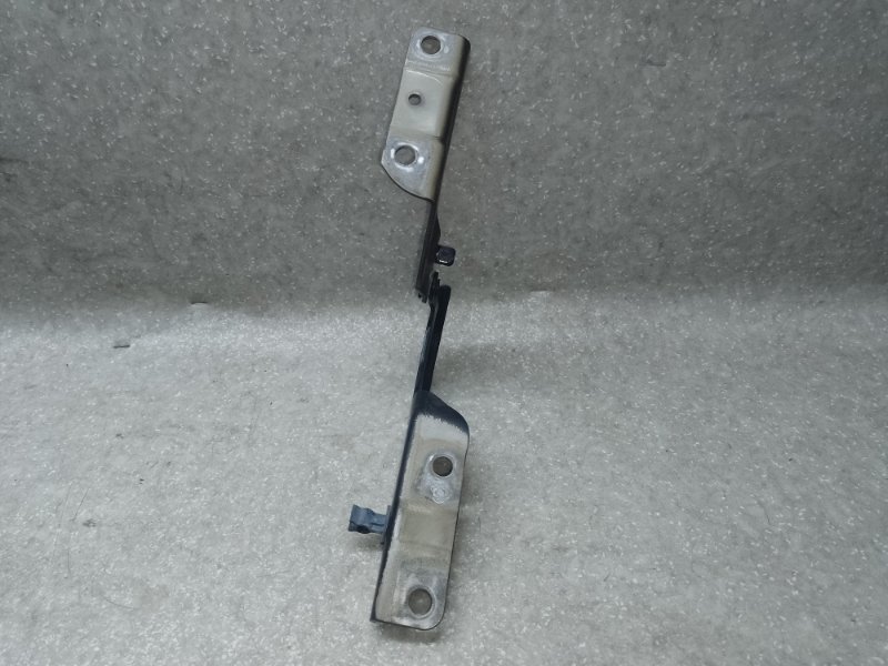 Петля капота правая MITSUBISHI ASX / OUTLANDER SPORT 10-21 2.0 4B11 Петля капота правая MITSUBISHI ASX / OUTLANDER SPORT 10-21 2.0 4B11