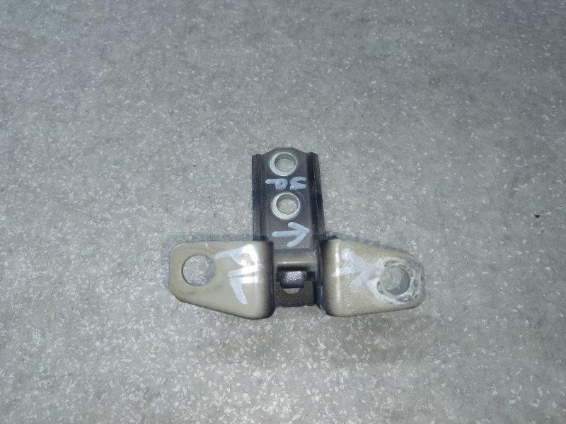 Петля двери верхняя передняя левая ASX / OUTLANDER SPORT 10-21 2.0 4B11 Петля двери верхняя передняя левая ASX / OUTLANDER SPORT 10-21 2.0 4B11