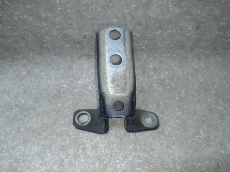 Петля двери верхняя передняя правая MITSUBISHI ASX / OUTLANDER SPORT 10-21 2.0 4B11 Петля двери верхняя передняя правая MITSUBISHI ASX / OUTLANDER SPORT 10-21 2.0 4B11