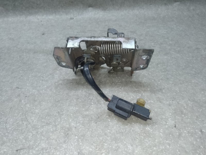 Замок капота ASX / OUTLANDER SPORT 10-21 2.0 4B11 Замок капота ASX / OUTLANDER SPORT 10-21 2.0 4B11