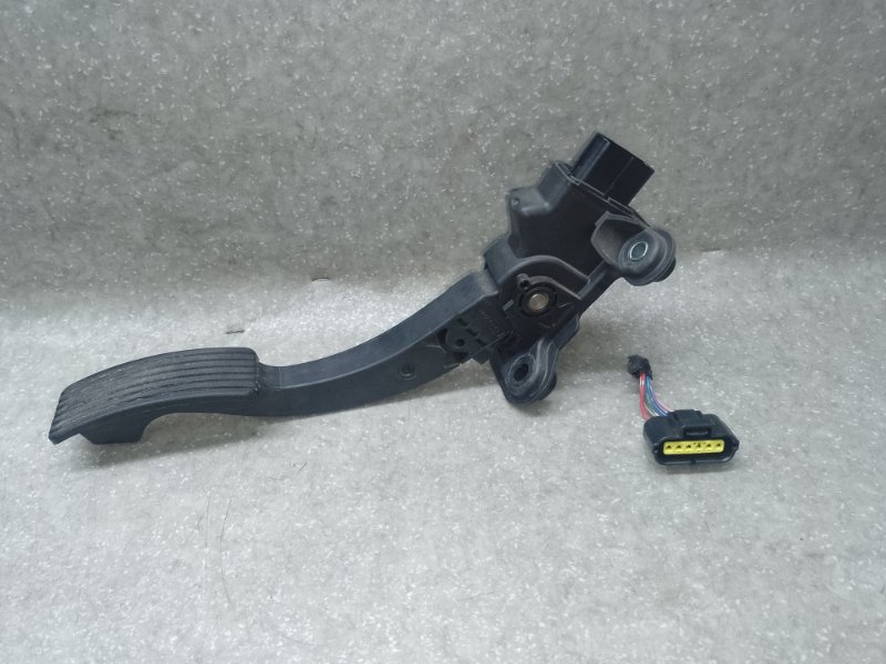 Педаль газа ASX / OUTLANDER SPORT 10-21 2.0 4B11 Педаль газа ASX / OUTLANDER SPORT 10-21 2.0 4B11