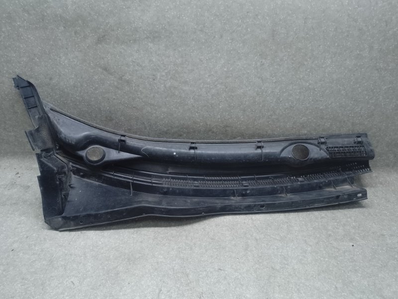 Пластик под лобовое стекло / Жабо левый ASX / OUTLANDER SPORT 10-21 2.0 4B11