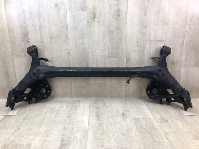 Запчасть балка задней подвески TOYOTA PRIUS - 30 09-17 4210112171 Б/У Балка задней подвески TOYOTA PRIUS - 30 09-17 4210112171 Б/У