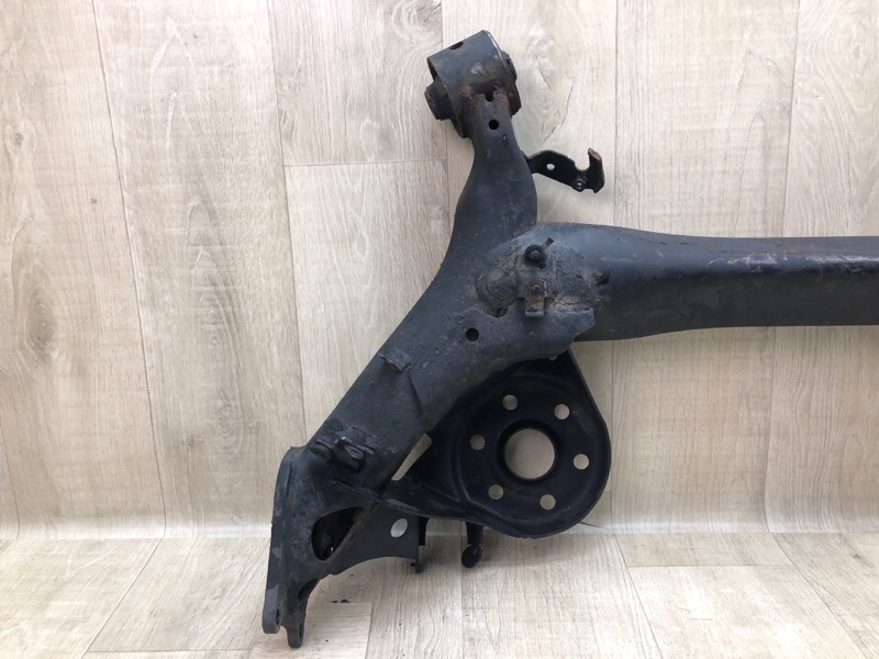 Балка задней подвески PRIUS - 30 09-17 Балка задней подвески PRIUS - 30 09-17