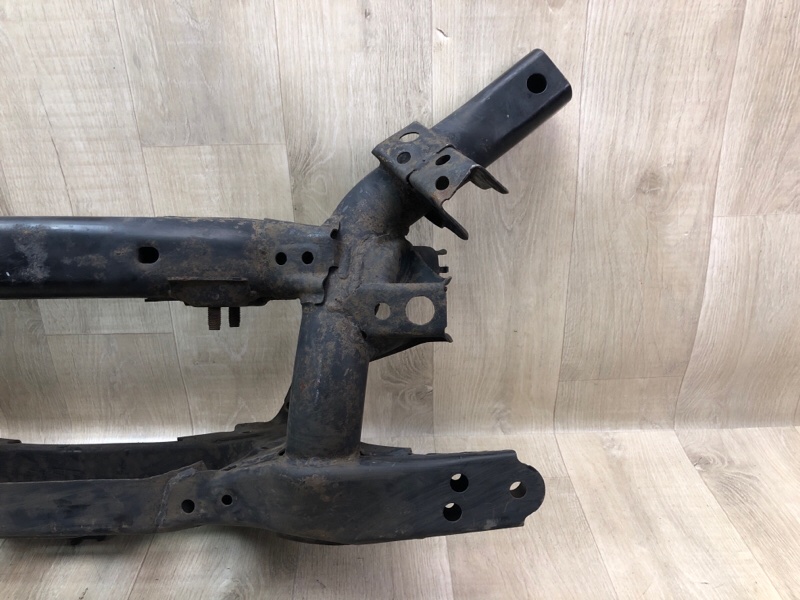 Балка задней подвески RAV4 05-12 Балка задней подвески RAV4 05-12