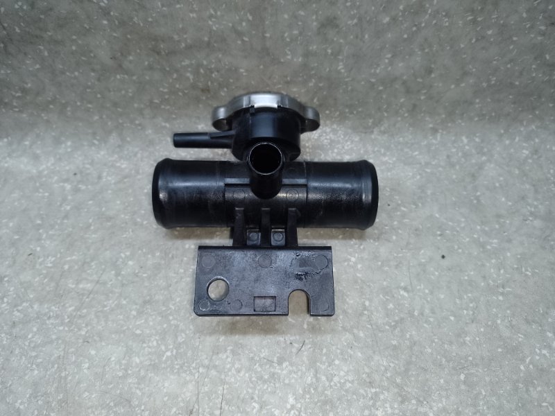 Запчасть горловина радиатора MITSUBISHI ASX / OUTLANDER SPORT 10-21 2.0 4B11 1350A015 Б/У Горловина радиатора MITSUBISHI ASX / OUTLANDER SPORT 10-21 2.0 4B11 1350A015 Б/У