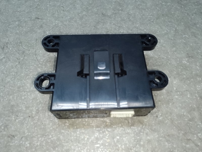 Блок иммобилайзера ASX / OUTLANDER SPORT 10-21 2.0 4B11 Блок иммобилайзера ASX / OUTLANDER SPORT 10-21 2.0 4B11