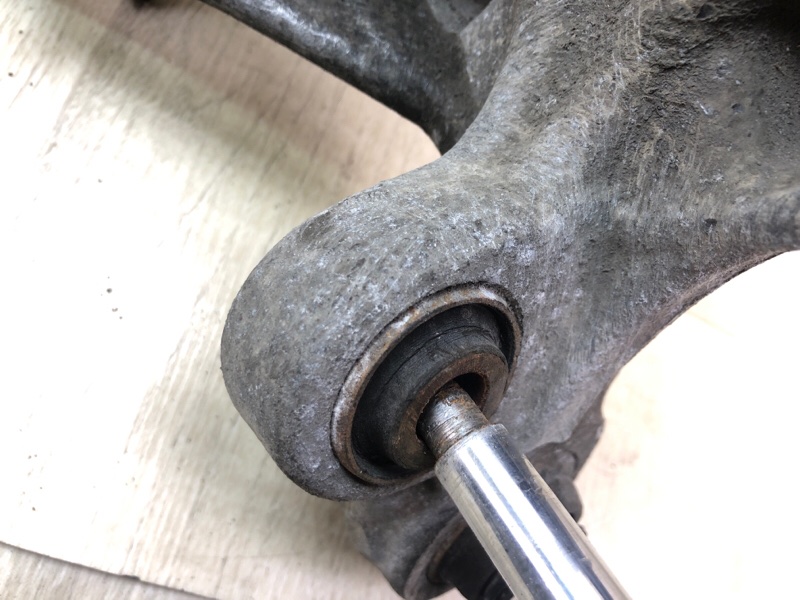 Цапфа задняя правая SONATA YF 10-14 2012 2.4 G4KJ Цапфа задняя правая SONATA YF 10-14 2012 2.4 G4KJ