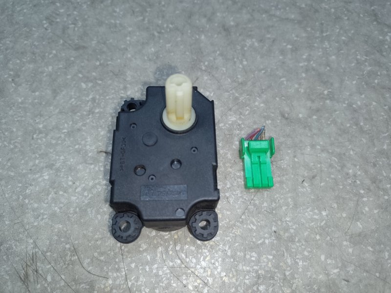 Запчасть моторчик заслонки печки MITSUBISHI ASX / OUTLANDER SPORT 10-21 2.0 4B11 7820A080 Б/У Моторчик заслонки печки MITSUBISHI ASX / OUTLANDER SPORT 10-21 2.0 4B11 7820A080 Б/У