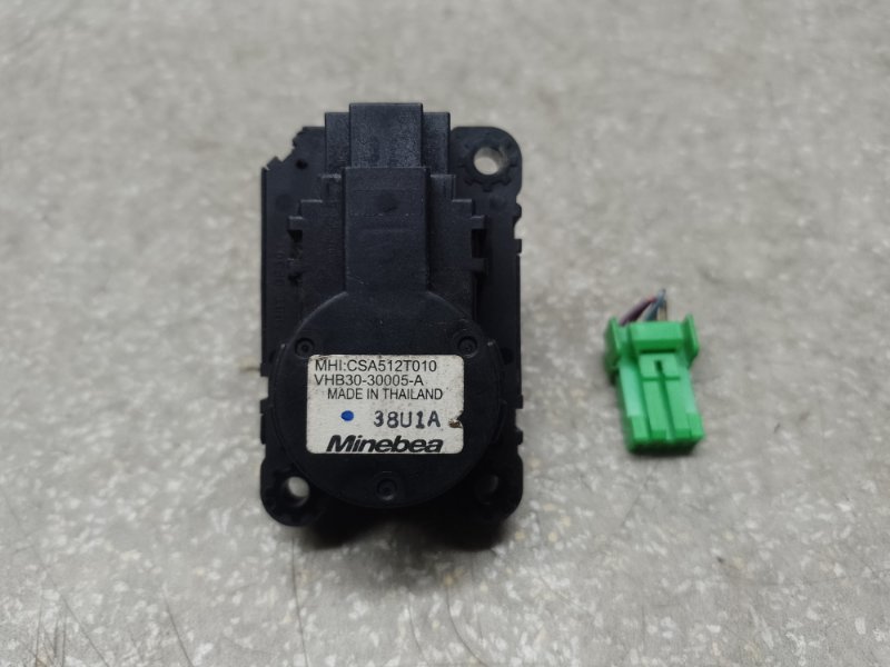 Моторчик заслонки печки ASX / OUTLANDER SPORT 10-21 2.0 4B11 Моторчик заслонки печки ASX / OUTLANDER SPORT 10-21 2.0 4B11