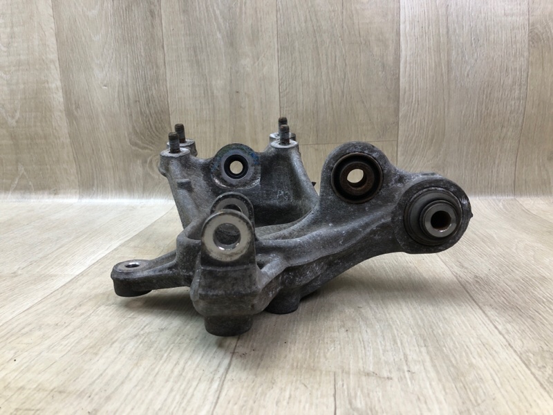 Цапфа задняя левая SONATA YF 10-14 2012 2.4 G4KJ Цапфа задняя левая SONATA YF 10-14 2012 2.4 G4KJ