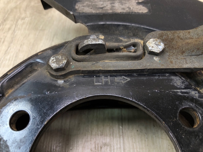 Тормозной механизм задний левый SONATA YF 10-14 2012 2.4 G4KJ Тормозной механизм задний левый SONATA YF 10-14 2012 2.4 G4KJ