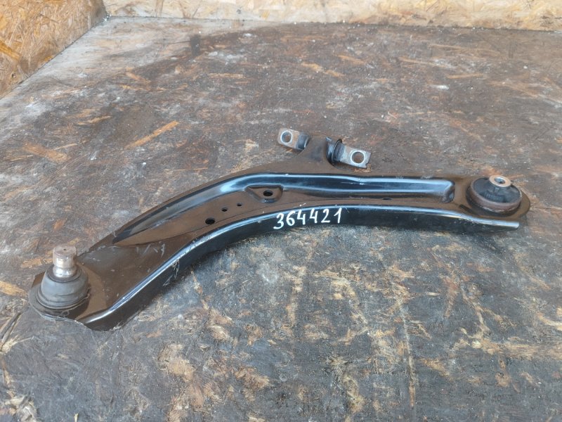 Рычаг передней подвески нижний левый NISSAN X-TRAIL/ROGUE T32 13-20 2016 2.5 QR25DE 54501-4BA0A Б/У