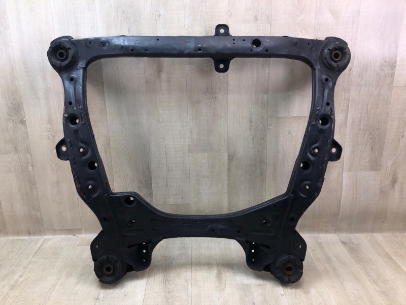 Балка передней подвески CAMRY 40 06-11 Балка передней подвески CAMRY 40 06-11