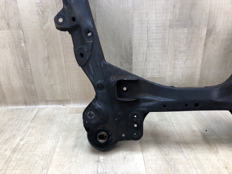 Балка передней подвески TOYOTA CAMRY 40 06-11 Балка передней подвески TOYOTA CAMRY 40 06-11