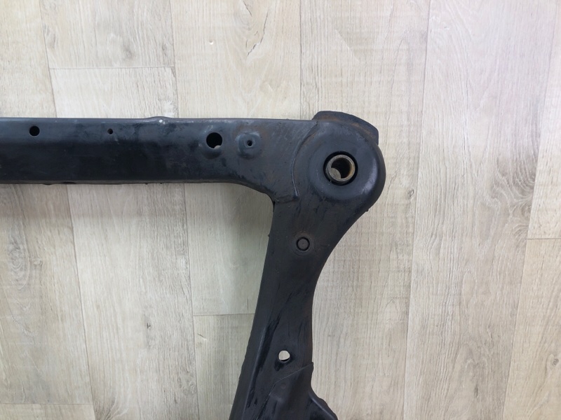 Балка передней подвески CAMRY 40 06-11 Балка передней подвески CAMRY 40 06-11