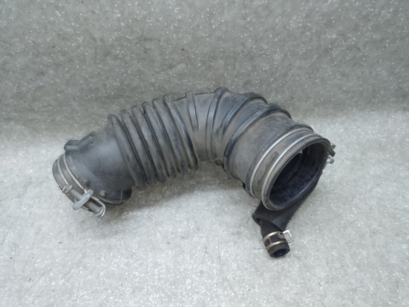 Патрубок воздушного фильтра ASX / OUTLANDER SPORT 10-21 2.0 4B11 Патрубок воздушного фильтра ASX / OUTLANDER SPORT 10-21 2.0 4B11