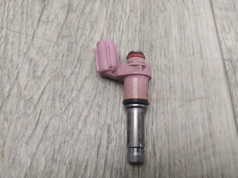 Форсунка топливная GS350 GS300 05-11 Седан 3.5 2GR-FSE