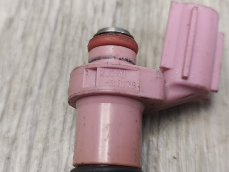 Форсунка топливная LEXUS GS350 GS300 05-11 Седан 3.5 2GR-FSE