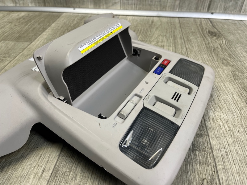 Плафон салона OUTBACK BS 14-21 2016 Внедорожник 2.5 FB25B