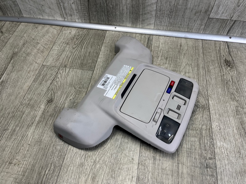 Плафон салона OUTBACK BS 14-21 2016 Внедорожник 2.5 FB25B