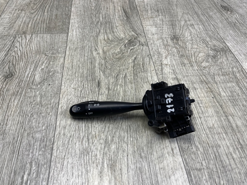 Запчасть подрулевой переключатель левый SUZUKI GRAND VITARA 05-15 2008 2.7 H27A 37210-64J00 Б/У Подрулевой переключатель левый SUZUKI GRAND VITARA 05-15 2008 2.7 H27A 37210-64J00 Б/У