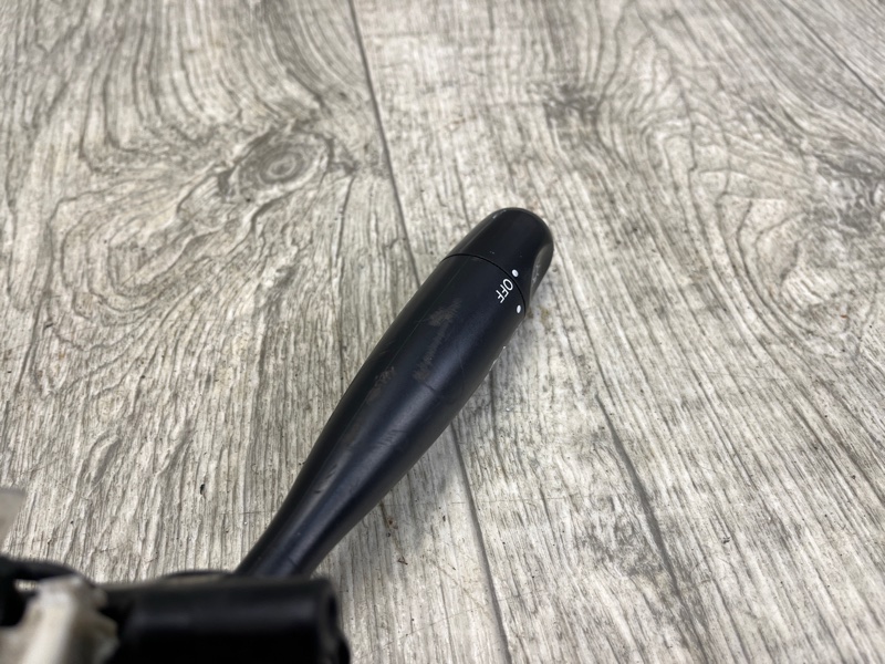 Подрулевой переключатель левый GRAND VITARA 05-15 2008 2.7 H27A Подрулевой переключатель левый GRAND VITARA 05-15 2008 2.7 H27A