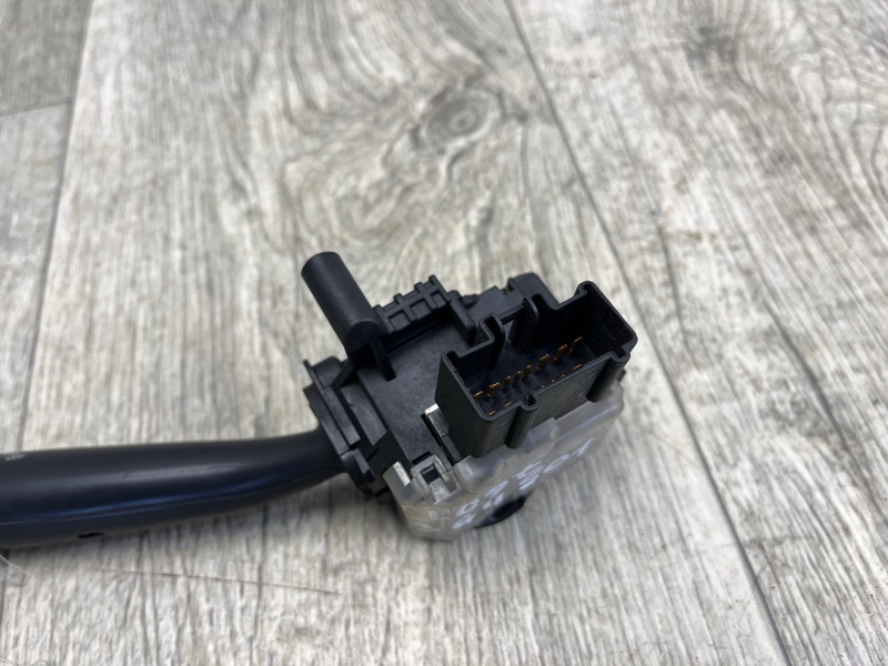 Подрулевой переключатель левый TOYOTA CAMRY 30 02-06 2.4 2AZFE