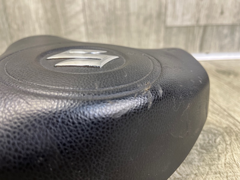 Подушка безопасности в руль SUZUKI GRAND VITARA 05-15 2.7 H27A