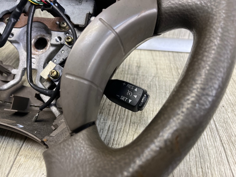 Руль TOYOTA CAMRY 30 02-06 2.4 2AZFE Руль TOYOTA CAMRY 30 02-06 2.4 2AZFE