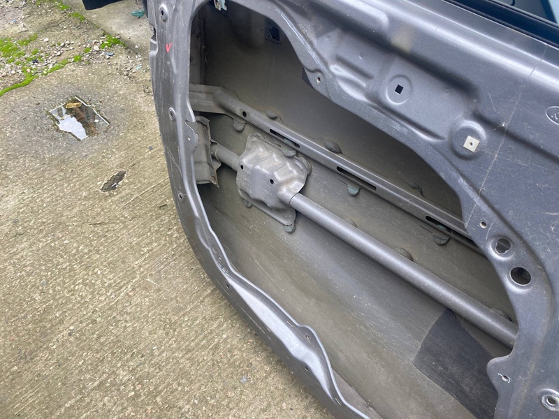Дверь передняя левая SORENTO XM 09-14 2012 Внедорожник 3.5