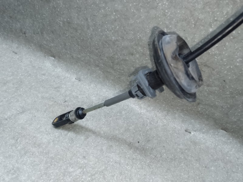 Трос переключения АКПП CHEROKEE 14- 2014 3.2 EHB Трос переключения АКПП CHEROKEE 14- 2014 3.2 EHB